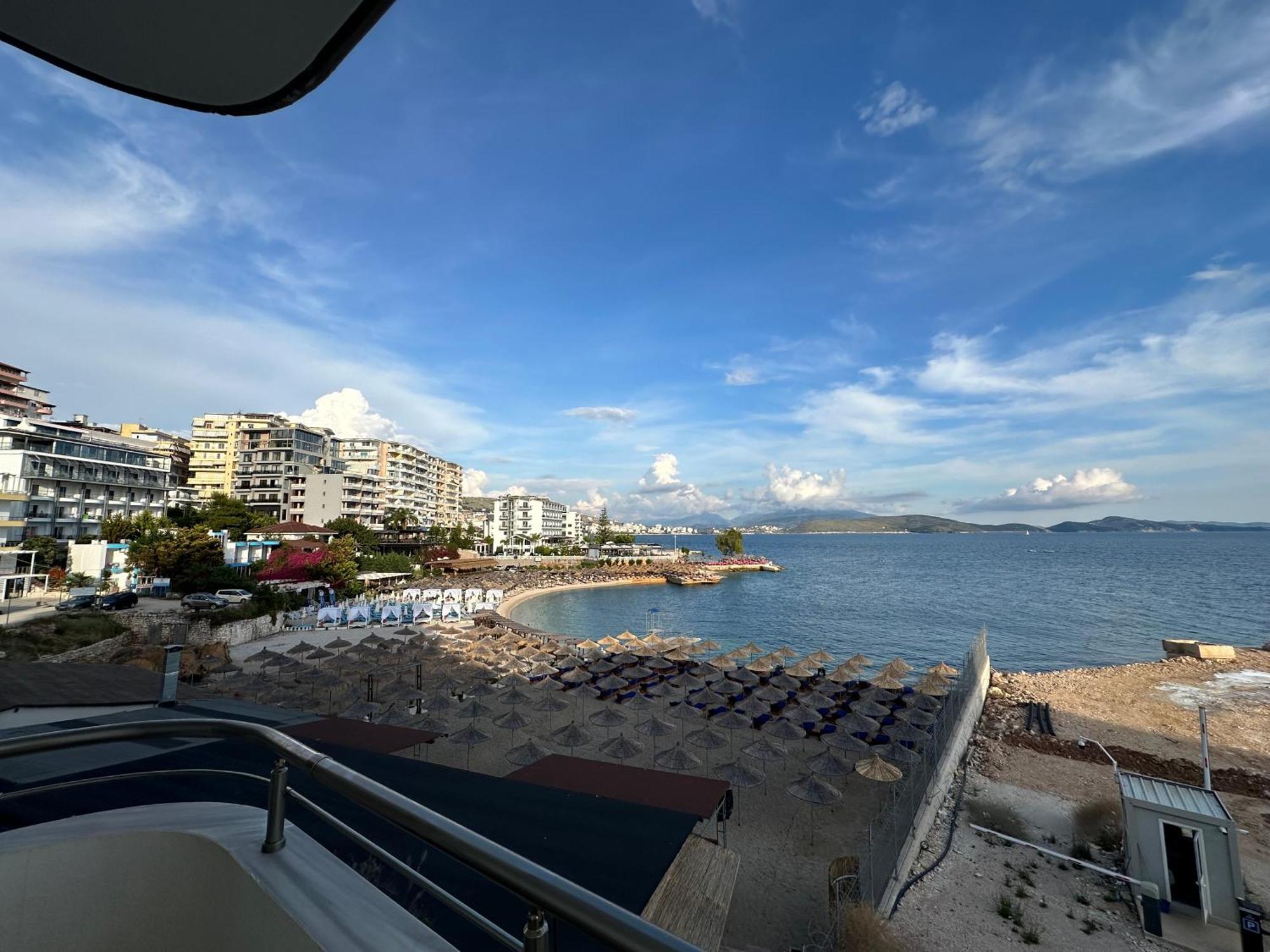 Aqua Apartments Seaview Sarande Exterior photo