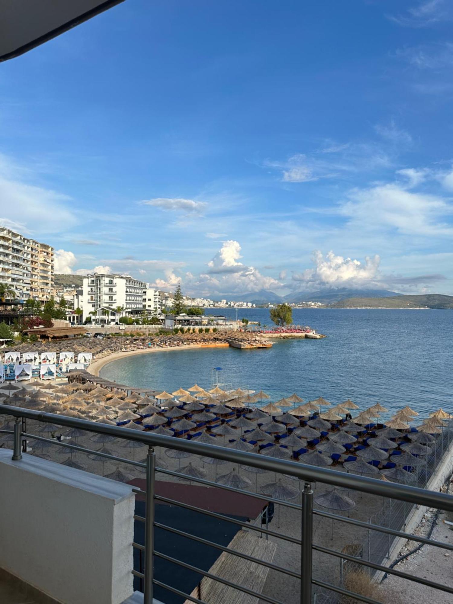 Aqua Apartments Seaview Sarande Exterior photo