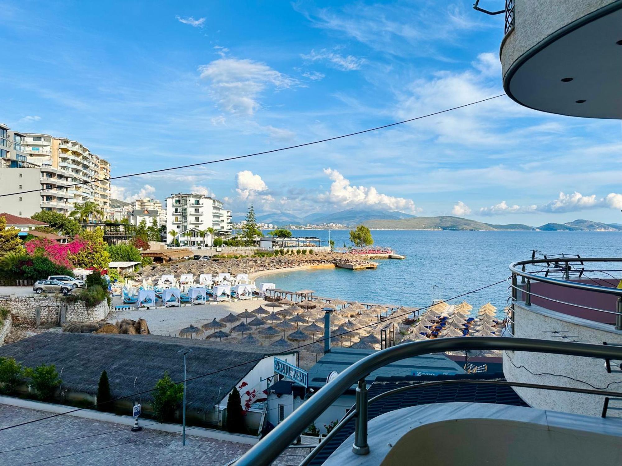 Aqua Apartments Seaview Sarande Exterior photo
